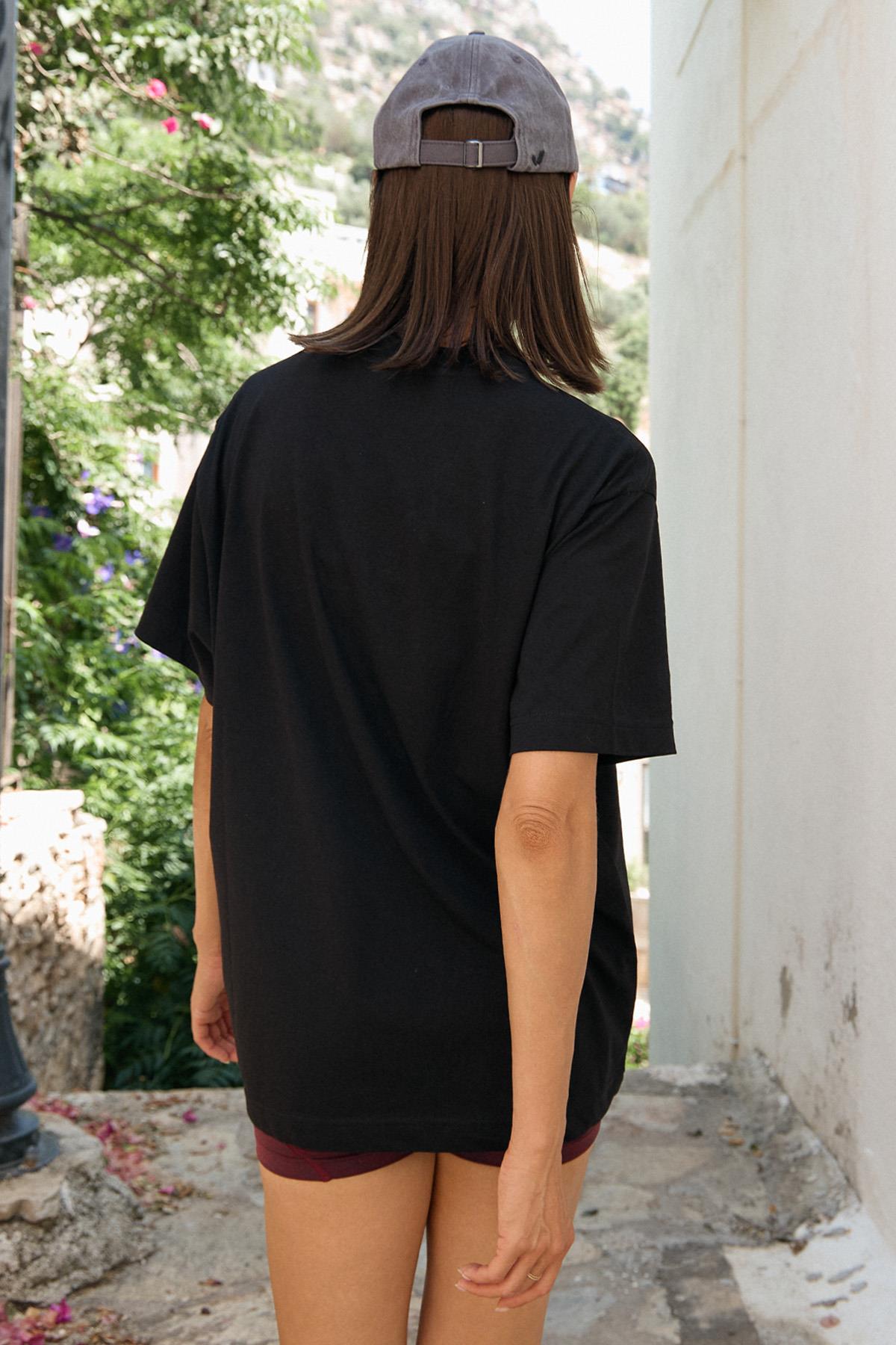 Jerf-Aura Oversize T-Shirt-T-Shirts-3-Milagron.com