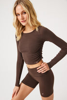 Jerf-Aura Uzun Kol Büzgülü Tshirt Koyu Kahve-T-shirt-1-Milagron.com