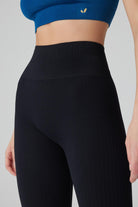 Jerf-Lily Desen Detaylı Şekillendirici Tayt Siyah-Tayt-2-Milagron.com