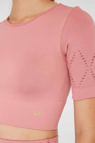 Jerf-Naples Kısa Kol Crop Top Econyl Pembe-Crop Top-3-Milagron.com