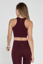 Jerf-Palmi Kendinden Desenli Yuvarlak Yaka Kaplı Bra Bordo-Spor Sütyeni-4-Milagron.com