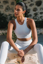 Jerf-Palmi Kendinden Desenli Yuvarlak Yaka Kaplı Bra Gri-Spor Sütyeni-1-Milagron.com