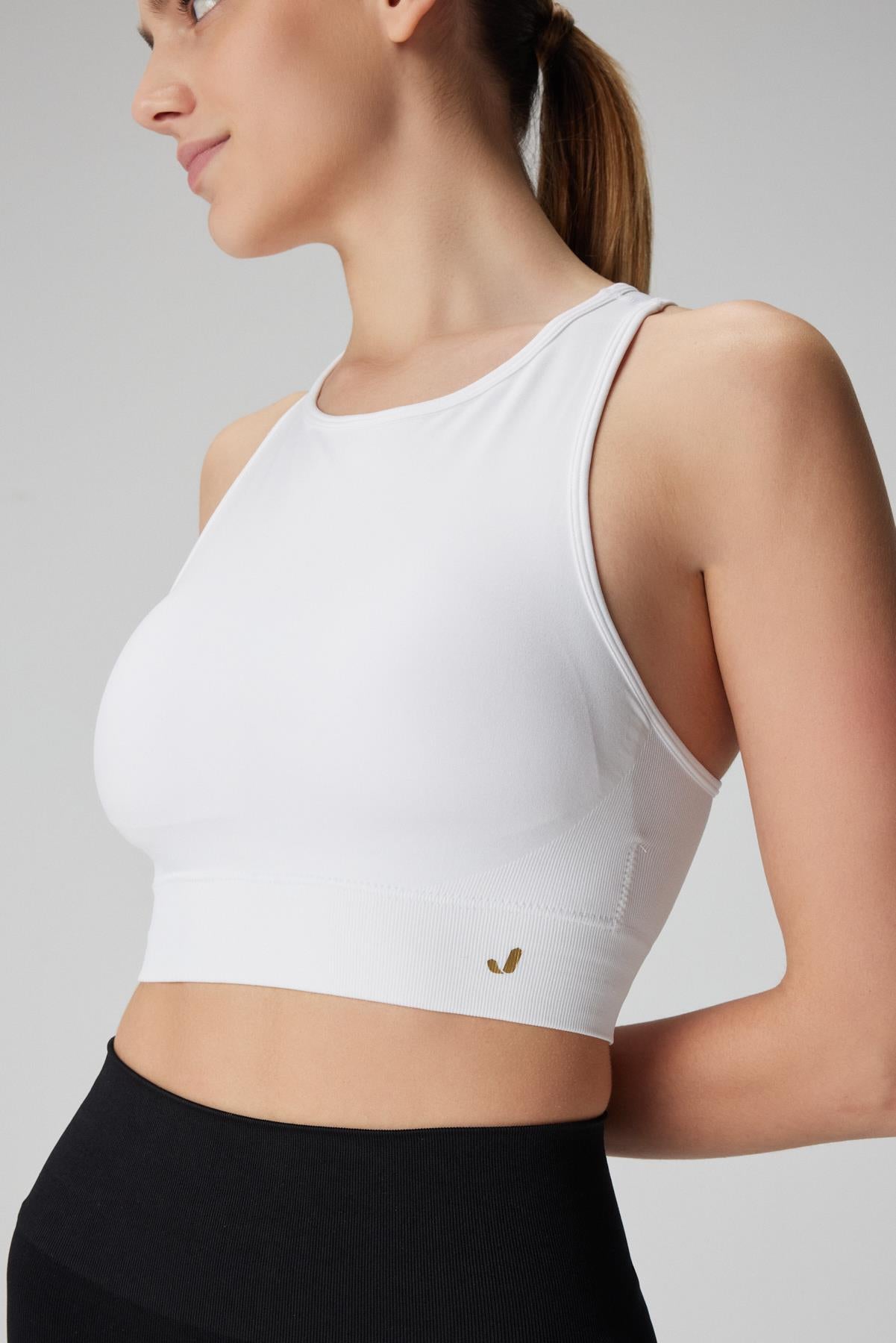 Jerf-Vella Racerback Konfor Sport Bra Beyaz-Spor Sütyeni-2-Milagron.com