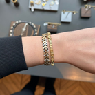 Spaced Glitter Arrow Bileklik