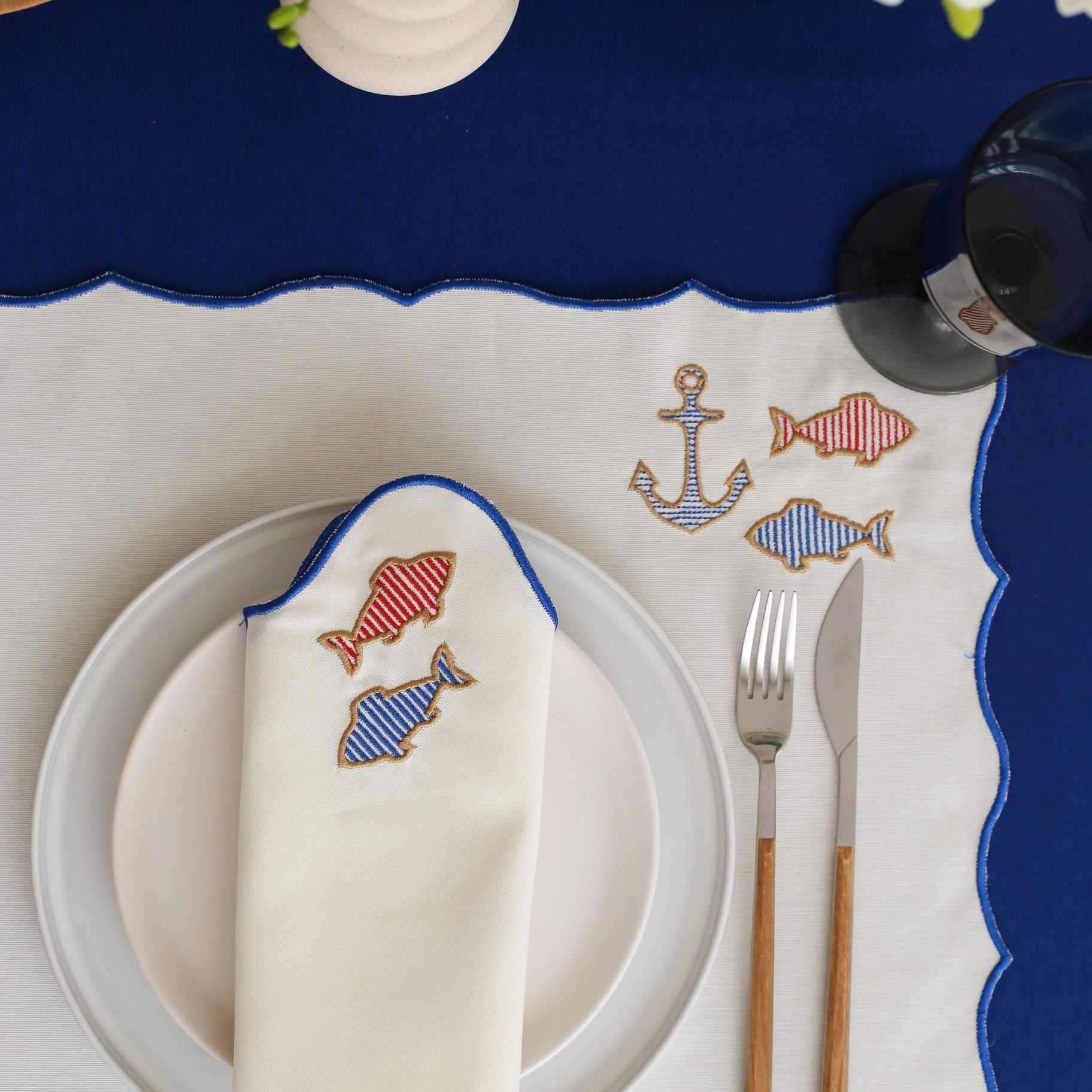 KM Home Collection-2'li Set Balık İşlemeli Pamuk Peçete-Peçete-2-Milagron.com