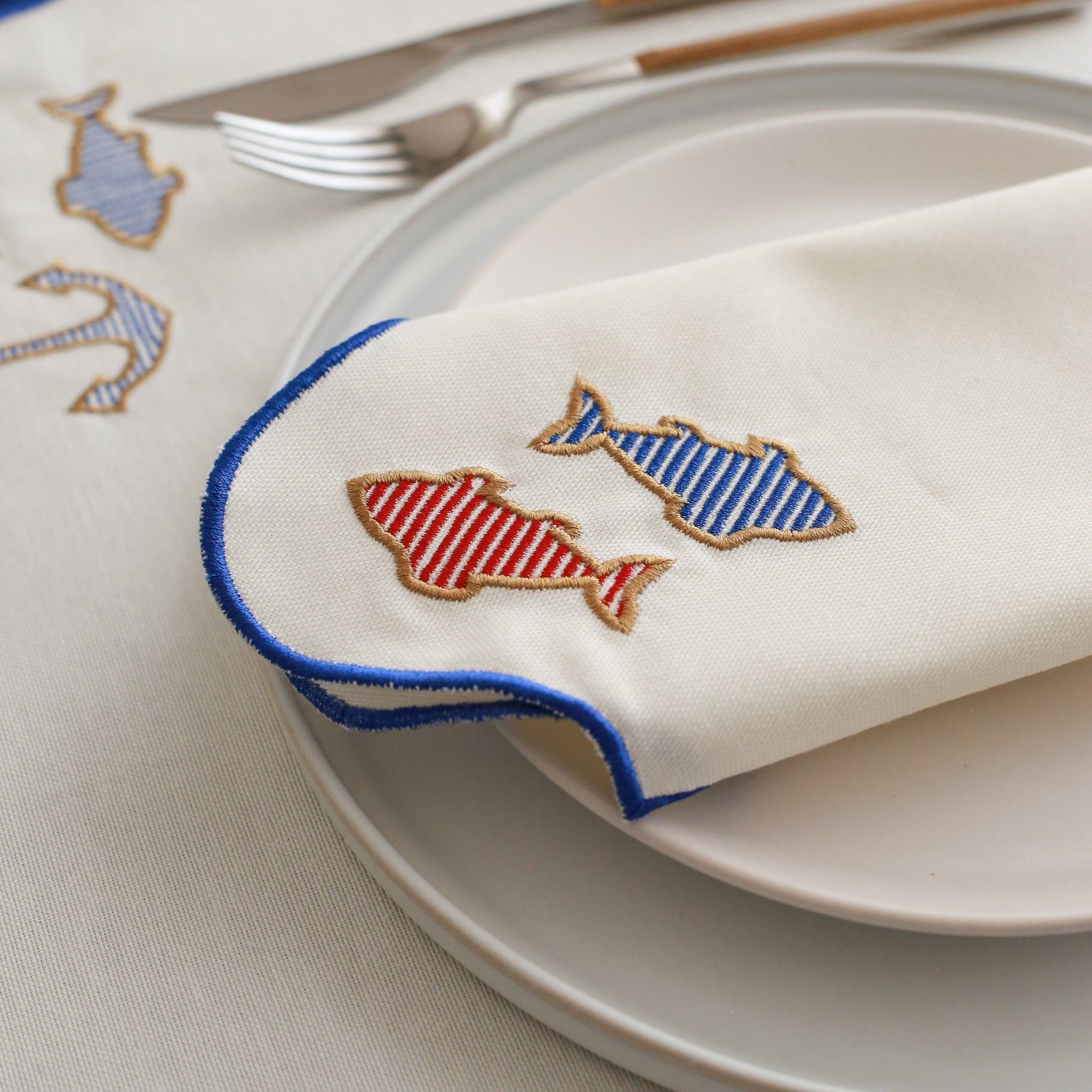 KM Home Collection-2'li Set Balık İşlemeli Pamuk Peçete-Peçete-3-Milagron.com