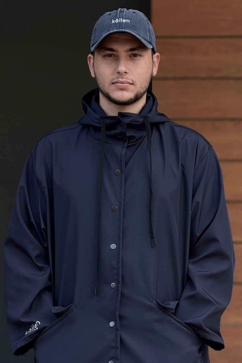 Lacivert Su Geçirmez Yağmurluk - 1