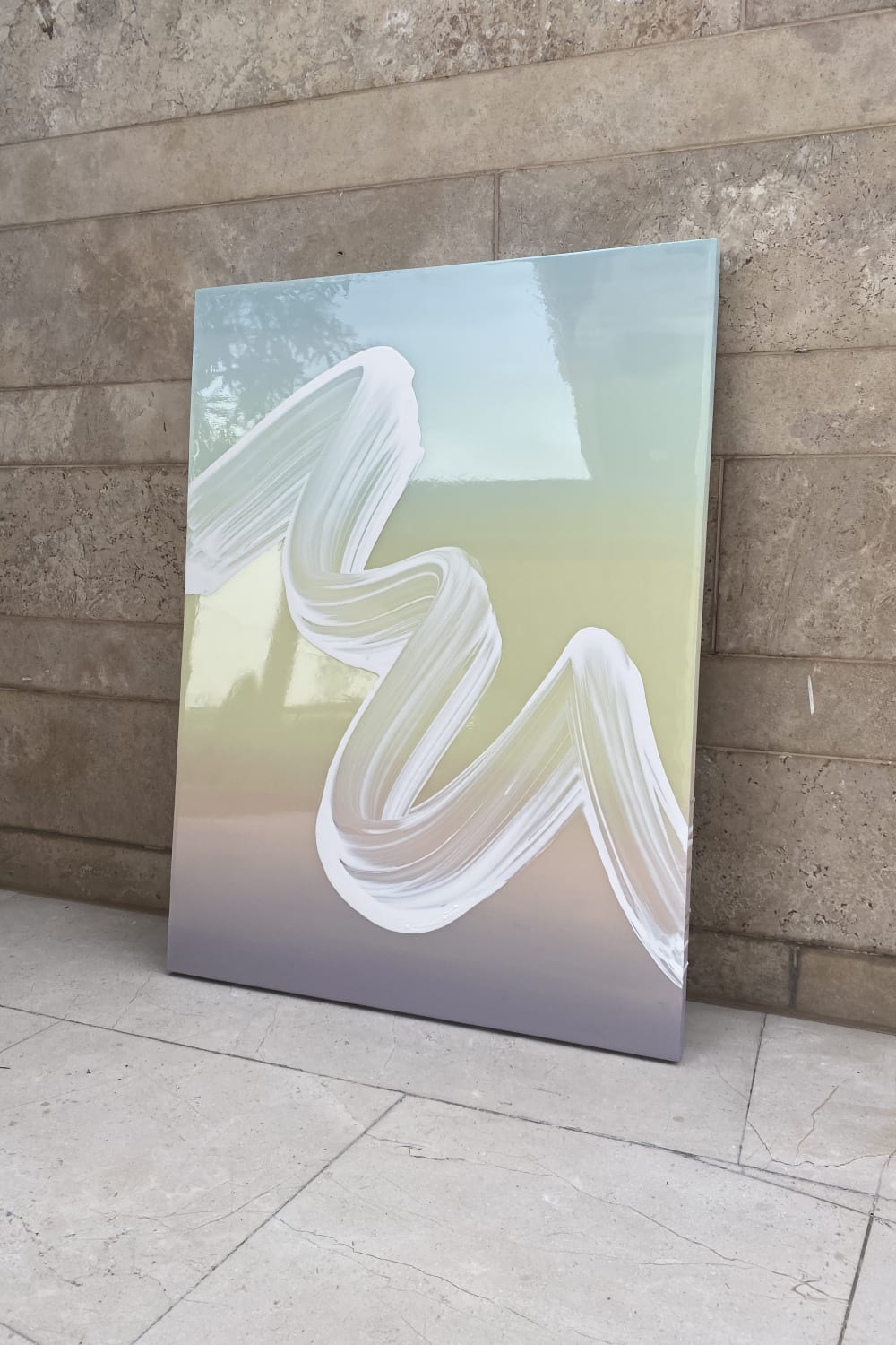 Kara Vox Art Studio-Yoyo White-Tablo-3-Milagron.com