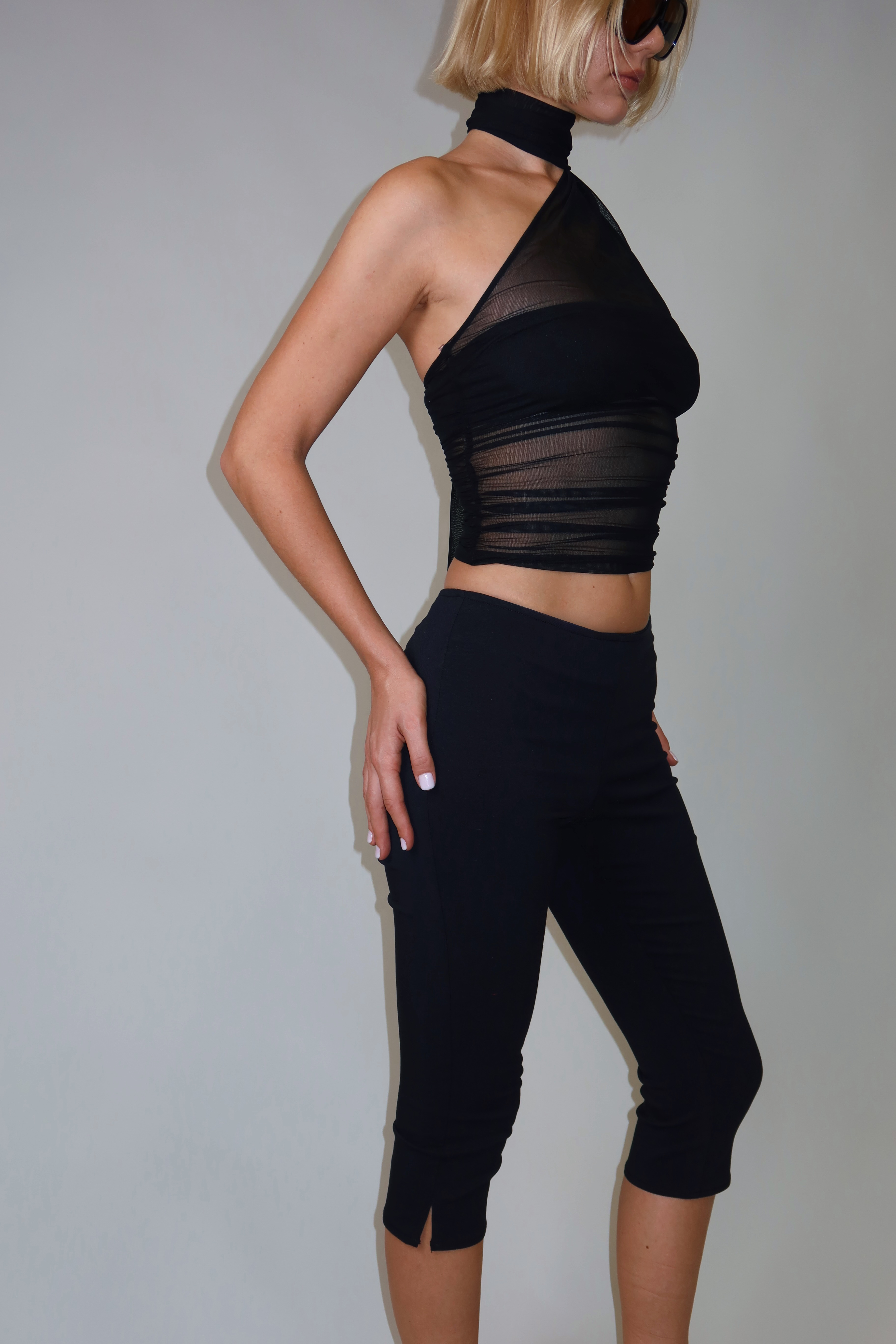 Khéla The Label-Knee Deep Capri Pant-2-Milagron.com