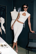 Khéla The Label-Knee Deep Capri Pants Off-White-Pantolon-1-Milagron.com