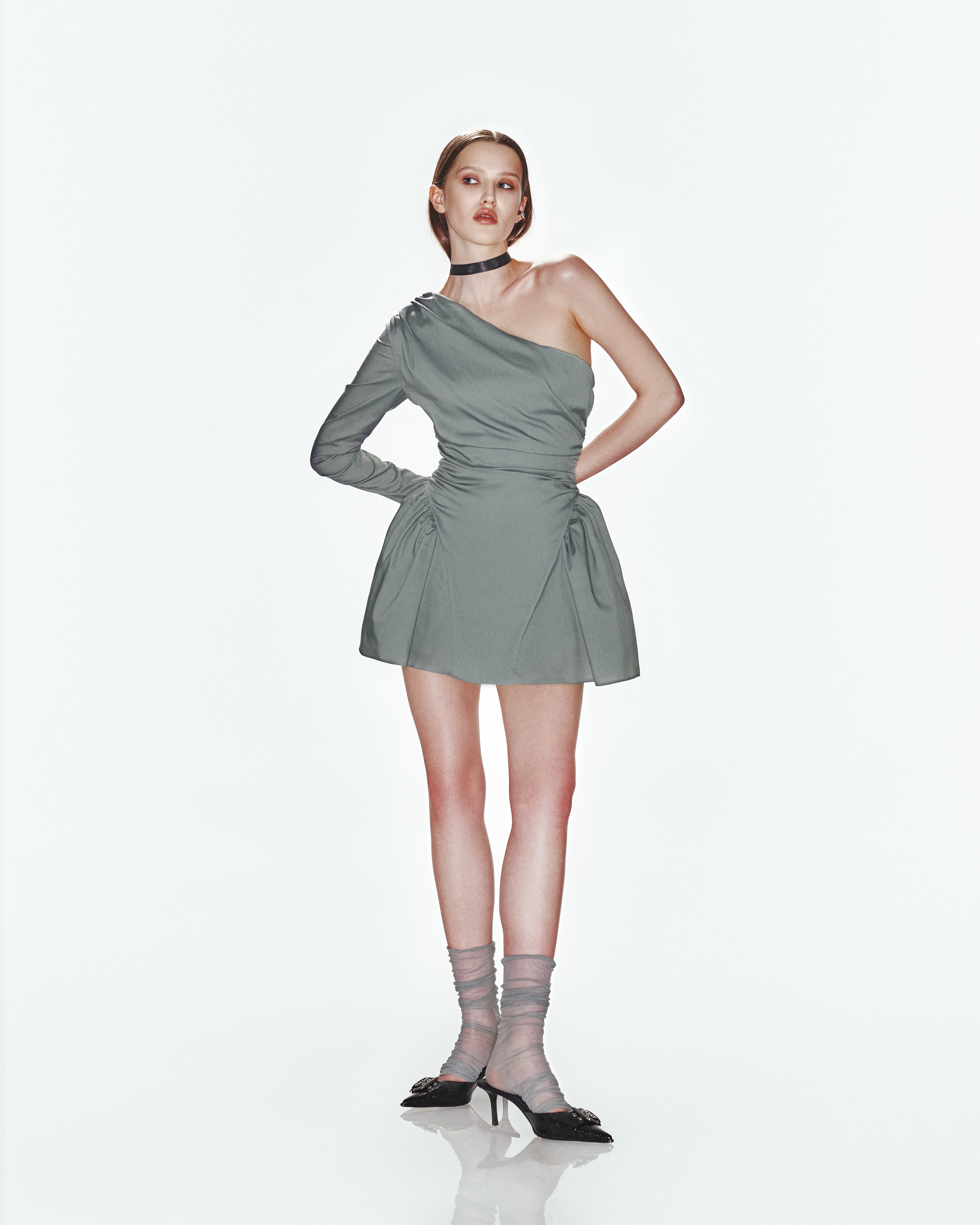 Khéla The Label-Here She Is Dress In Black-Elbise-2-Milagron.com