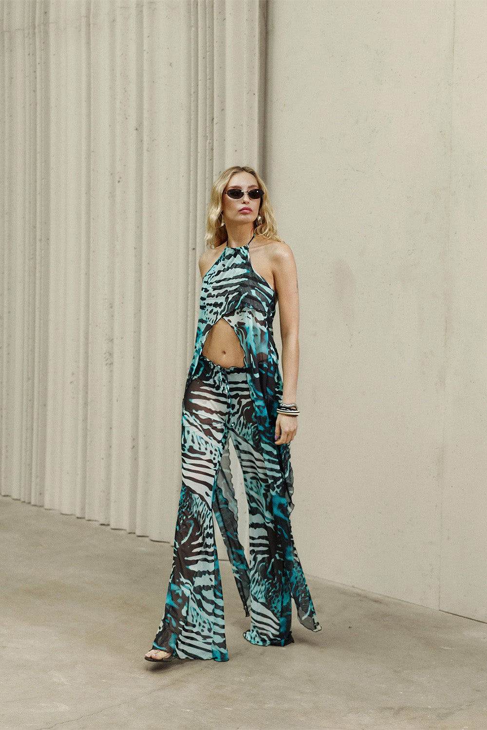 Khéla The Label-Who Is She Pants In Green Animal Print-Pantolon-1-Milagron.com