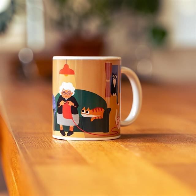 Kikkerland-Kikkerland Cat Lady Morph Mug Kupa-Kupa-5-Milagron.com