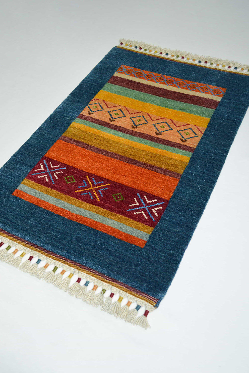 Yünden El Dokuma Tribal Halı - 1