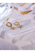 Kimolos-925 Ayar Gümüş Zirkon Taşlı Gold Renk Yıldız Küpe-Küpe-5-Milagron.com