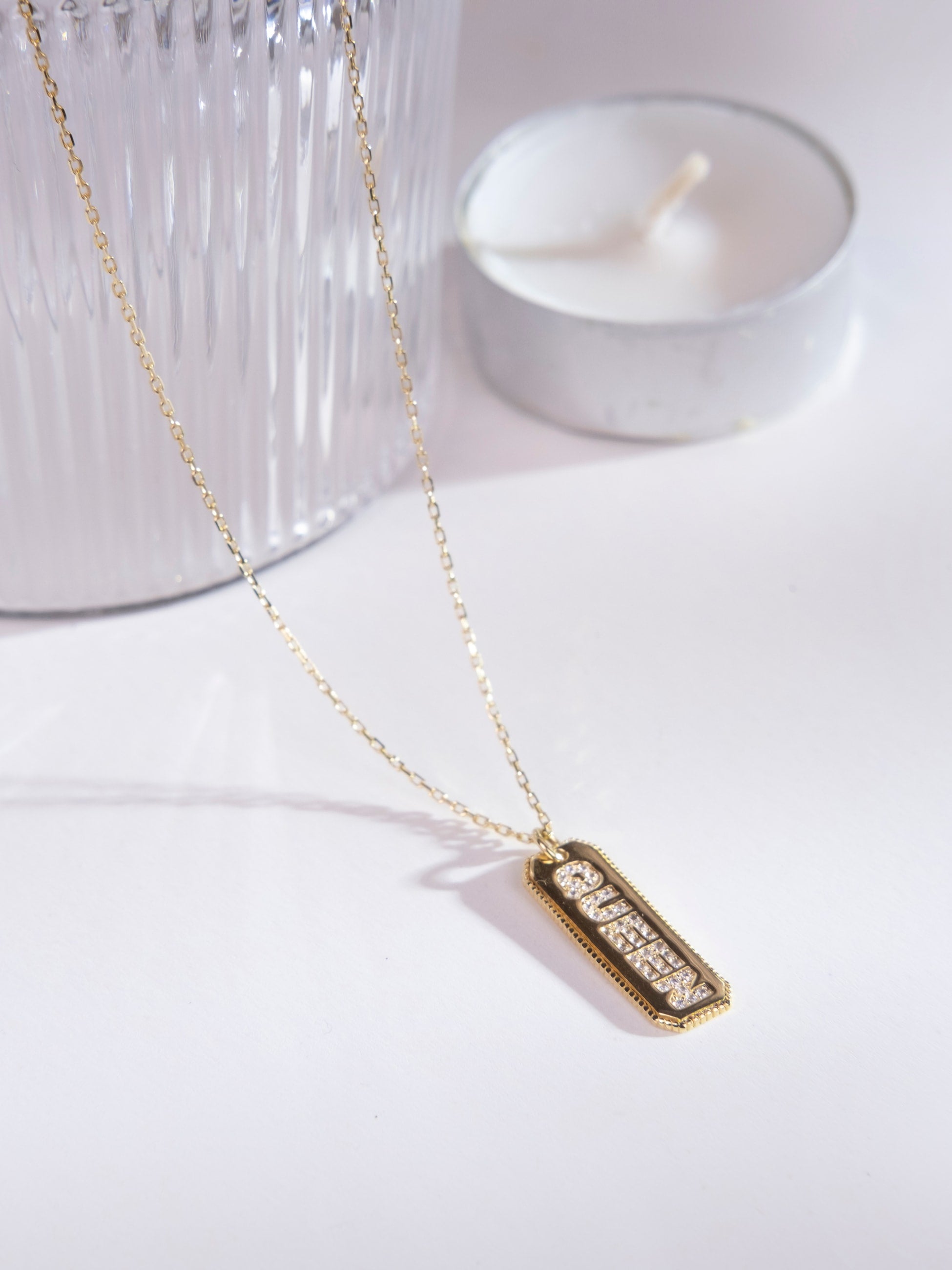 Kimolos-Queen 925 Ayar Gümüş Zirkon Taşlı Kraliçe Kolye-1-Milagron.com