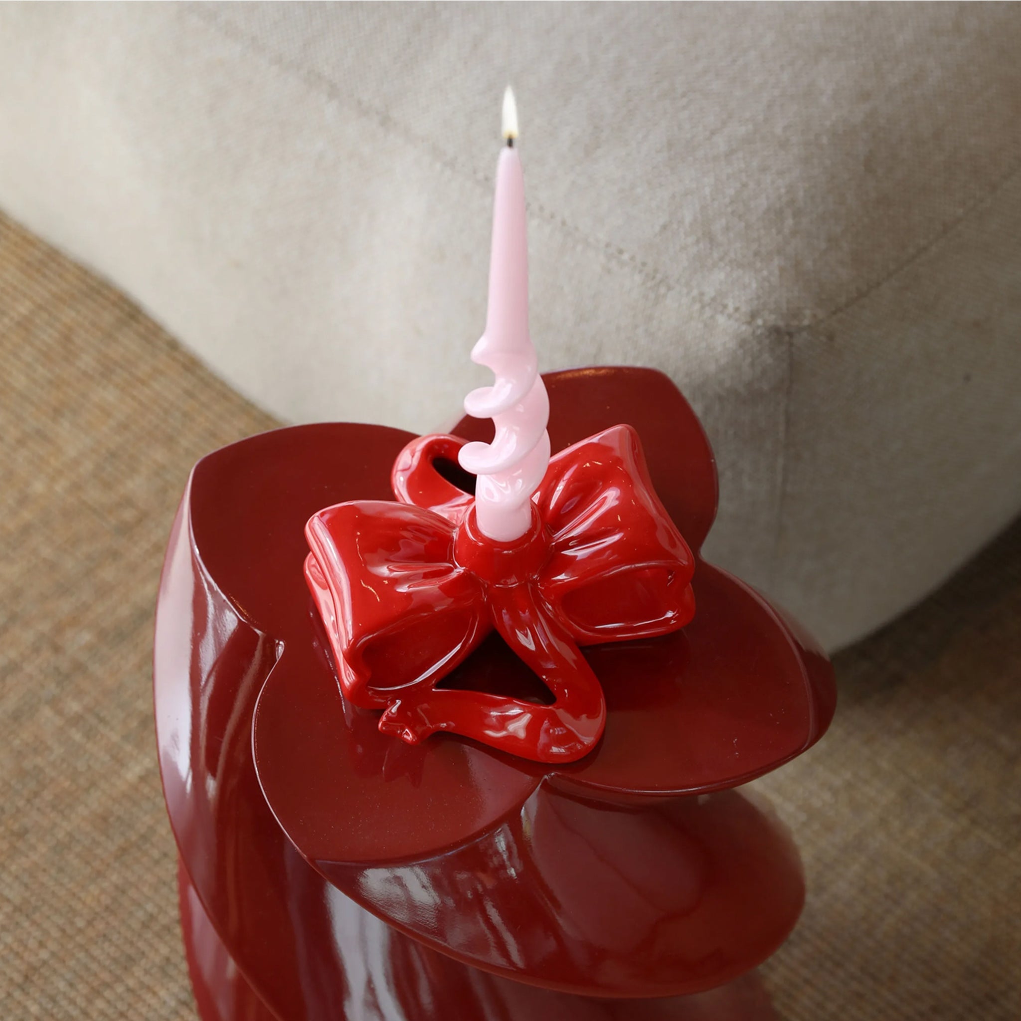 &Klevering-Kırmızı Kurdele Figürlü Mumluk-Mumluk & Şamdan-3-Milagron.com