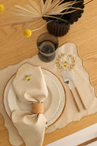 Km Home Collection-2'li Set Arı İşlemeli Pamuk Amerikan Servis-Sunum Aksesuarları-5-Milagron.com