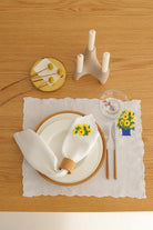 Km Home Collection-2'li Set Ayçiçek İşlemeli Keten Amerikan Servis-Sunum Aksesuarları-1-Milagron.com