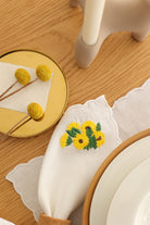 Km Home Collection-2'li Set Ayçiçek İşlemeli Keten Amerikan Servis-Sunum Aksesuarları-4-Milagron.com