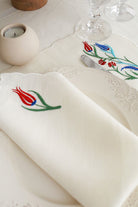 Km Home Collection-2'li Set Kırmızı Lale İşlemeli Keten Peçete-Peçete-2-Milagron.com