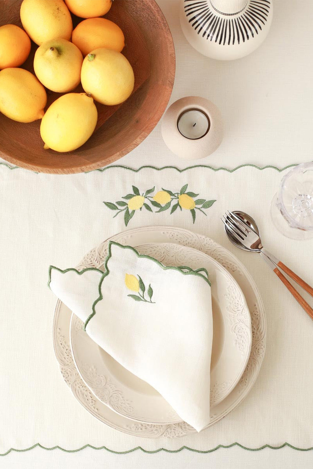 Km Home Collection-2'li Set Limon İşlemeli Keten Amerikan Servis-Sunum Aksesuarları-1-Milagron.com
