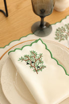 Km Home Collection-2'li Set Zeytin Ağacı İşlemeli Pamuk Peçete-Sunum Aksesuarları-5-Milagron.com