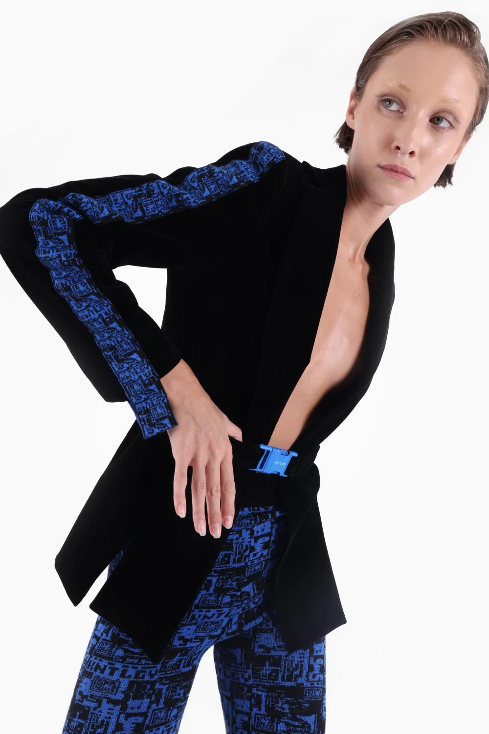 Kntlgy-İstanblue Pixel Art Velvet Blazer Ceket-Blazer Ceket-4-Milagron.com