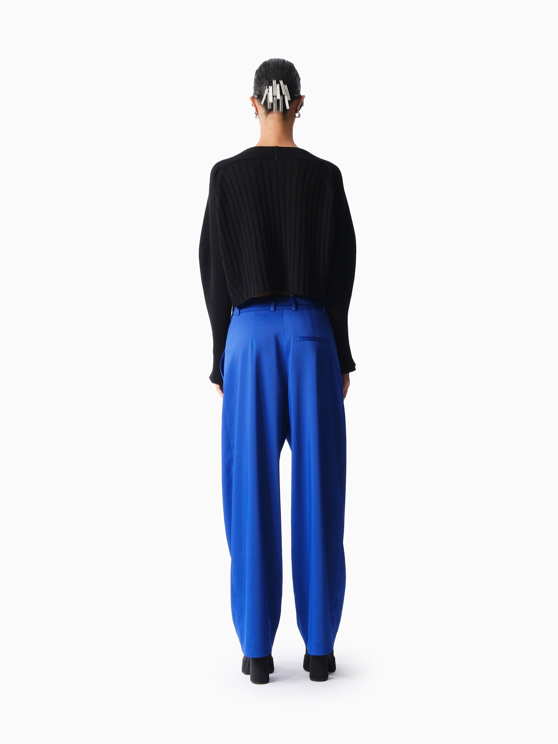 Kntlgy-Siyah Crop Hırka-Kazak & Triko-2-Milagron.com