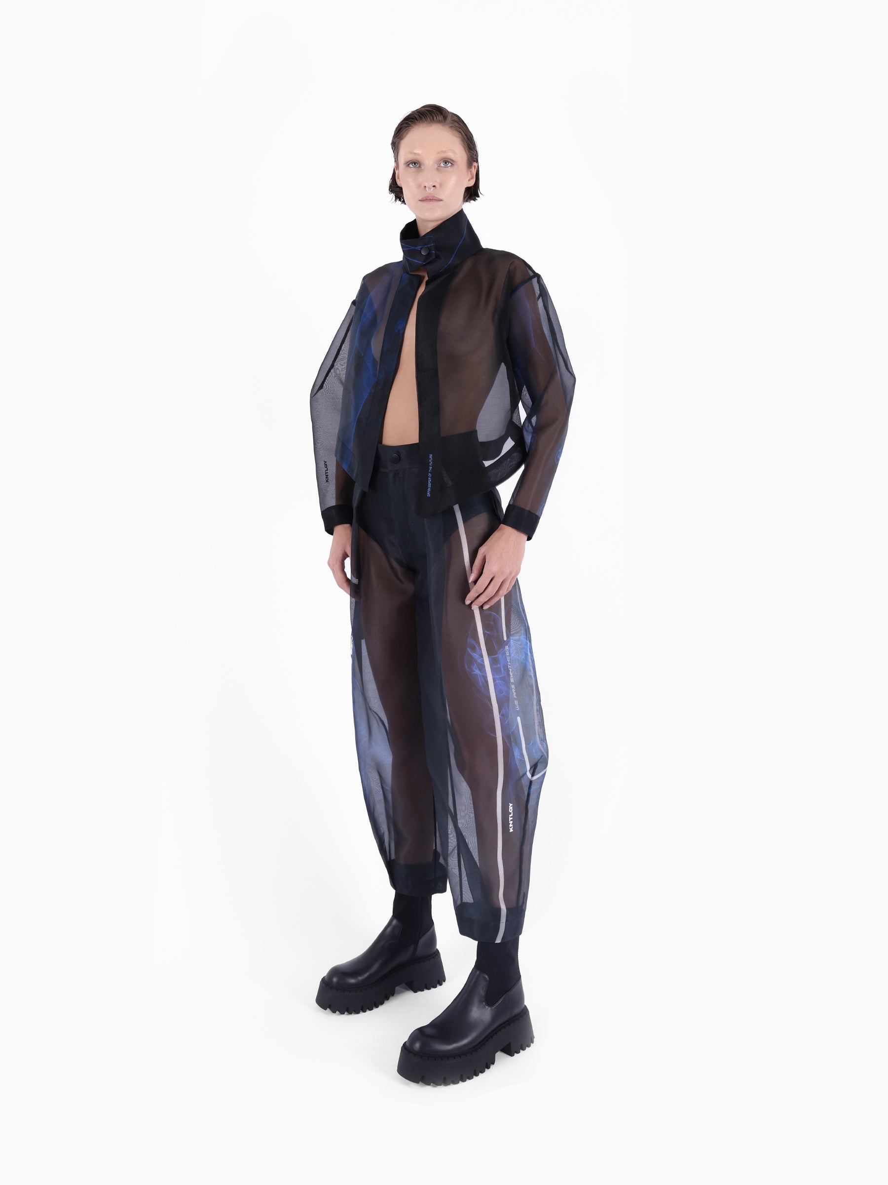 Kntlgy-Super Woman Sınırlı Üretim Ai Baskılı Siyah Organze Pantolon-Pantolon-1-Milagron.com