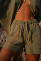 Koi People-Keten Şort-Şort-1-Milagron.com