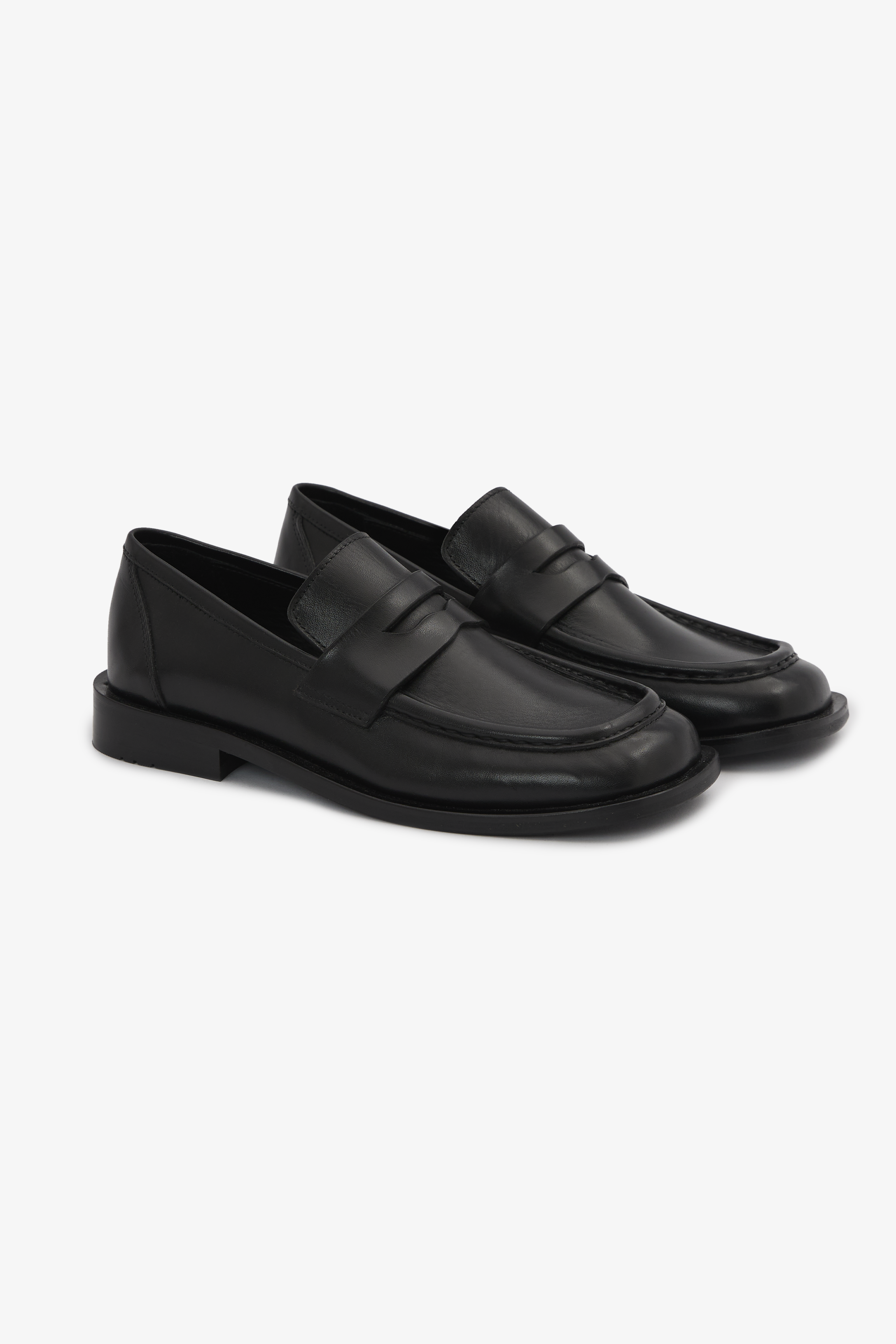 No:5 Loafer