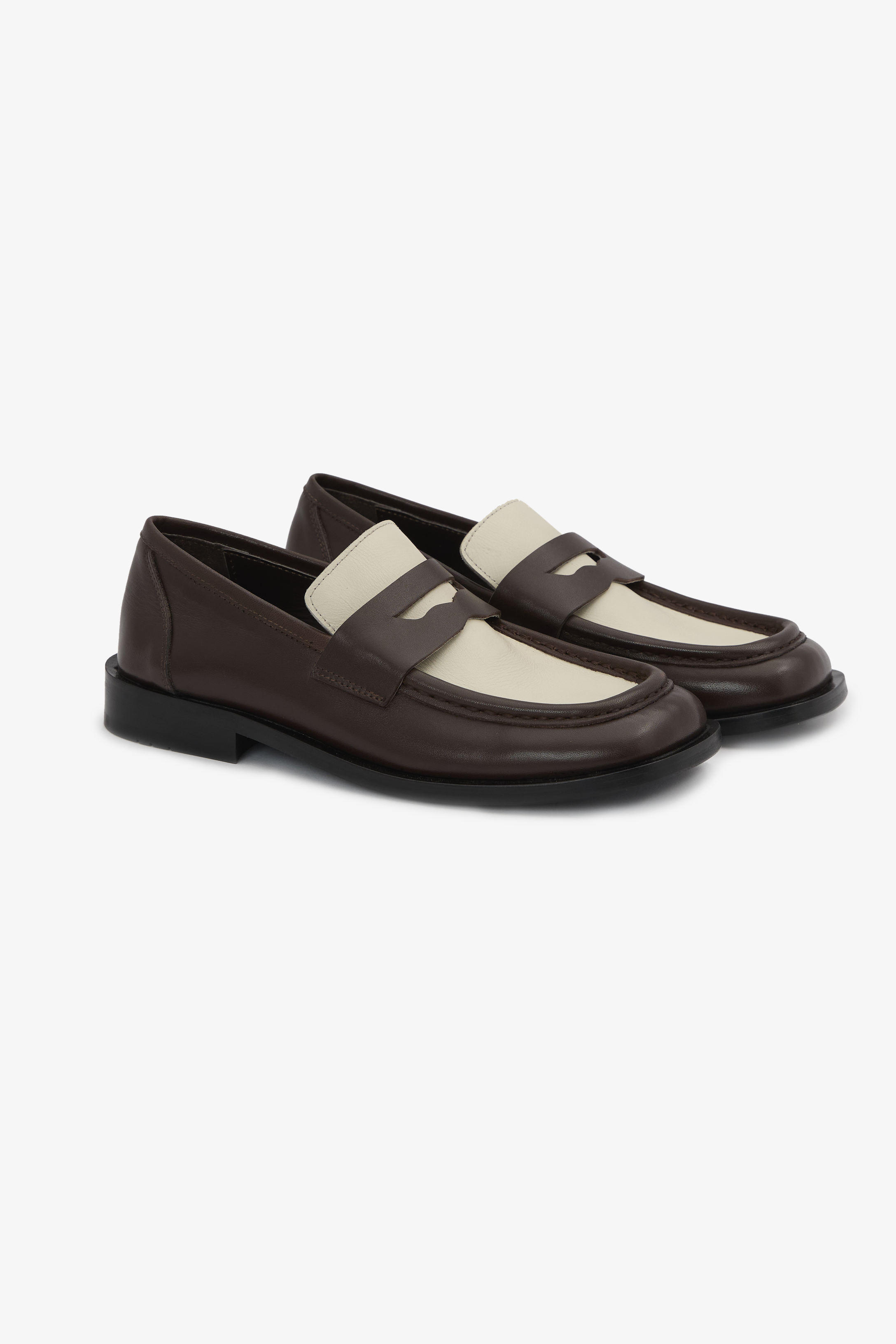 No:5 Loafer