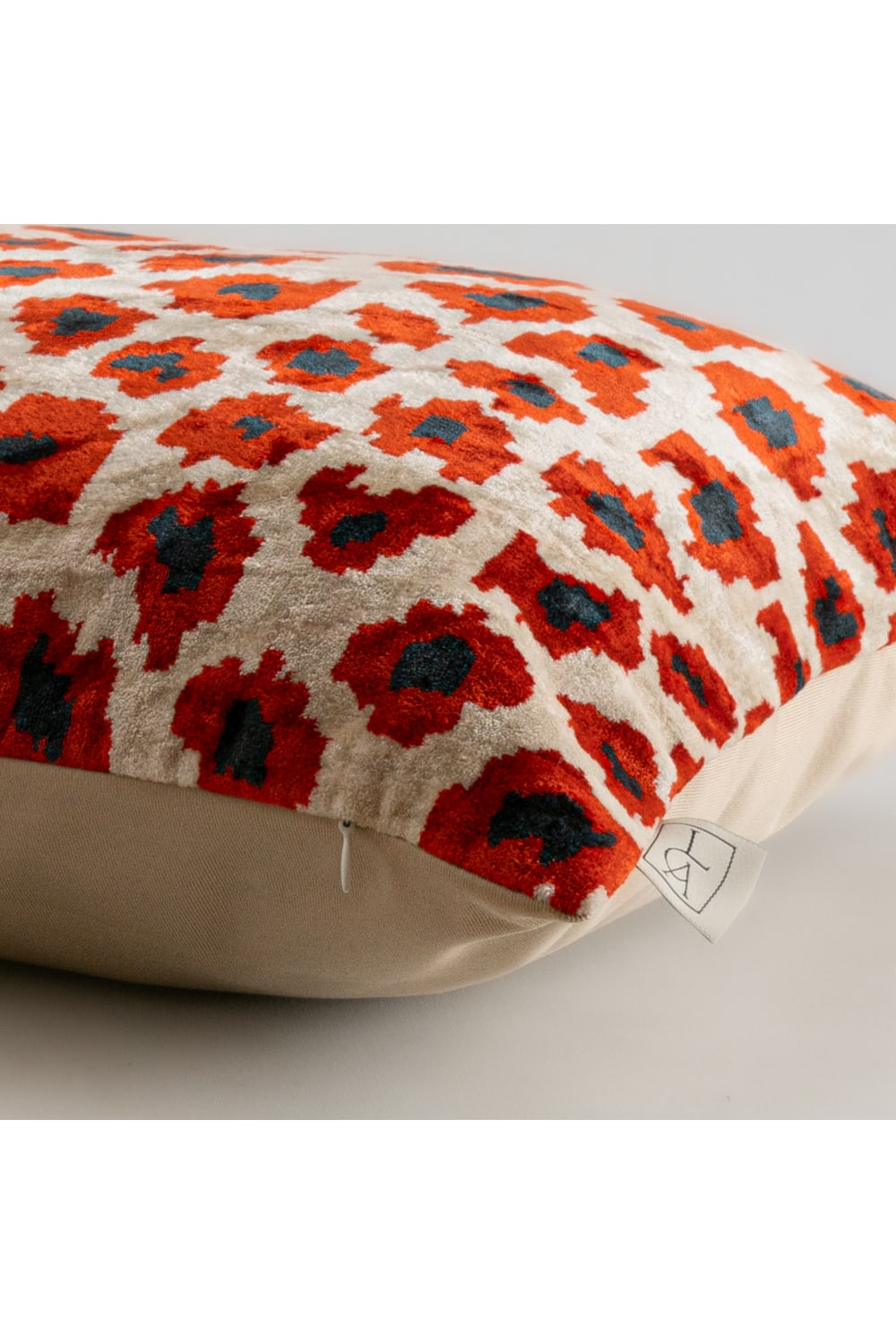 La Casa Antica-İpek Kadife İkat Yastık Kılıfı (40x60cm)-Yastık Kılıfı-2-Milagron.com