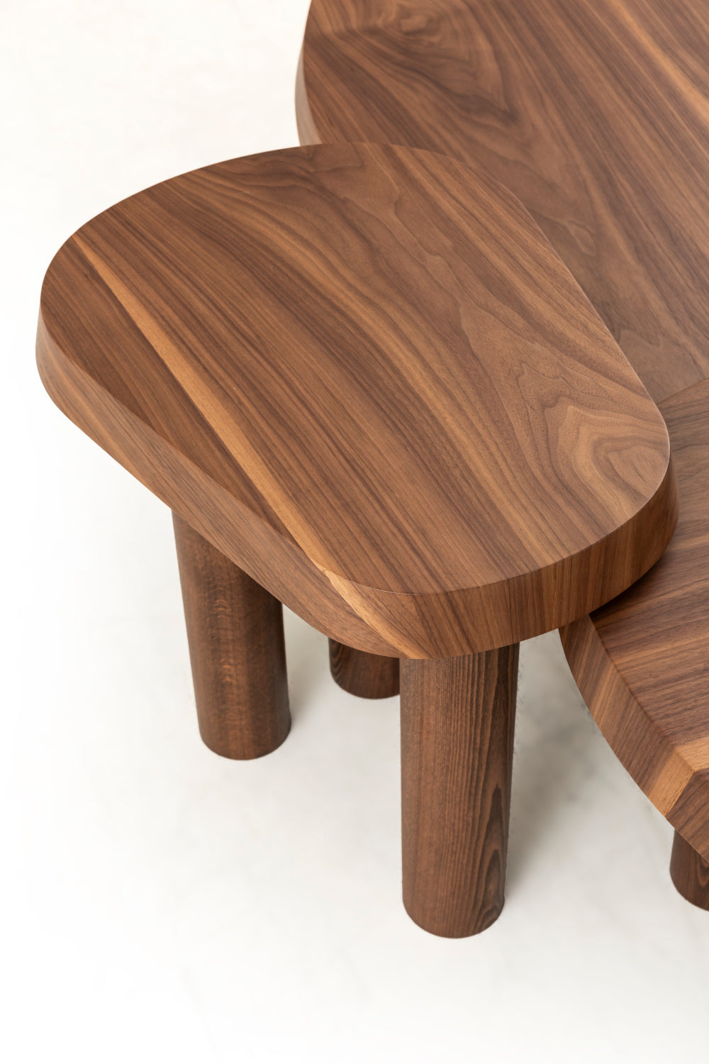 Lagoma-Atlas Amorf Yan Sehpa-Yan Sehpa-3-Milagron.com