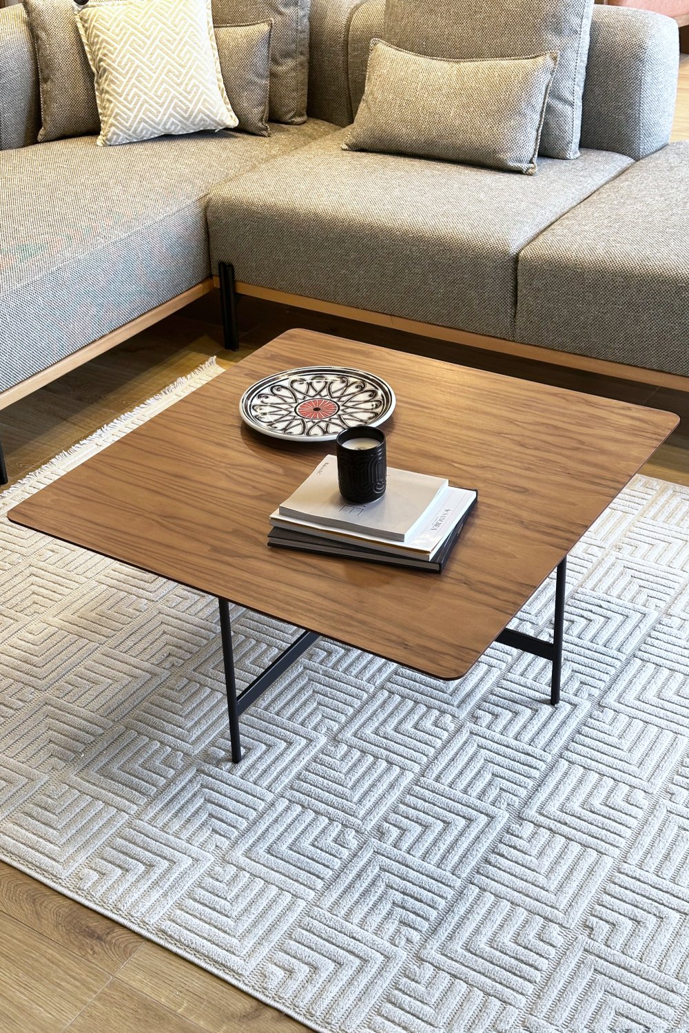 Lagoma-Madra Kare Orta Sehpa-Sehpa-2-Milagron.com