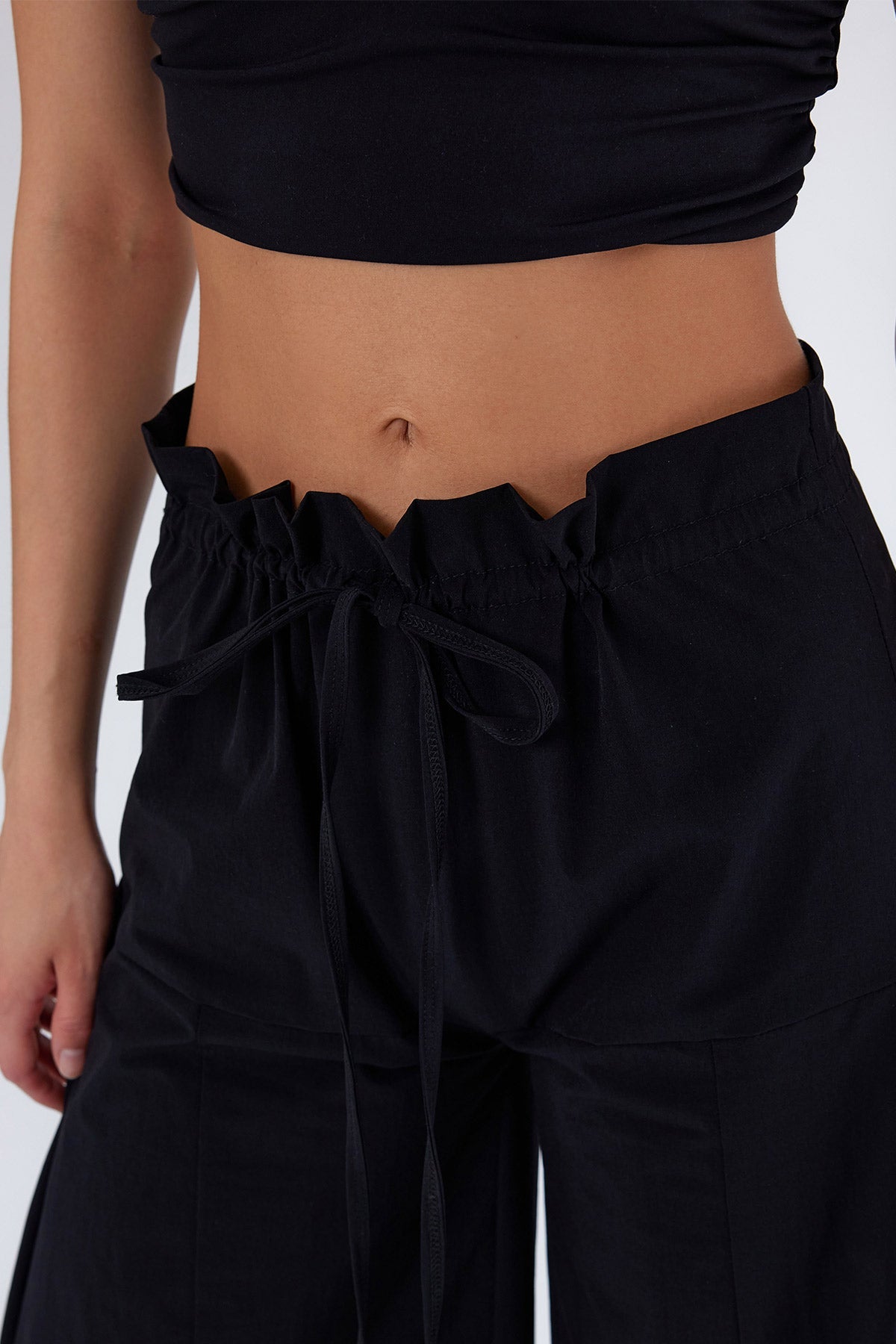 Tessa Siyah Paraşüt Pantolon