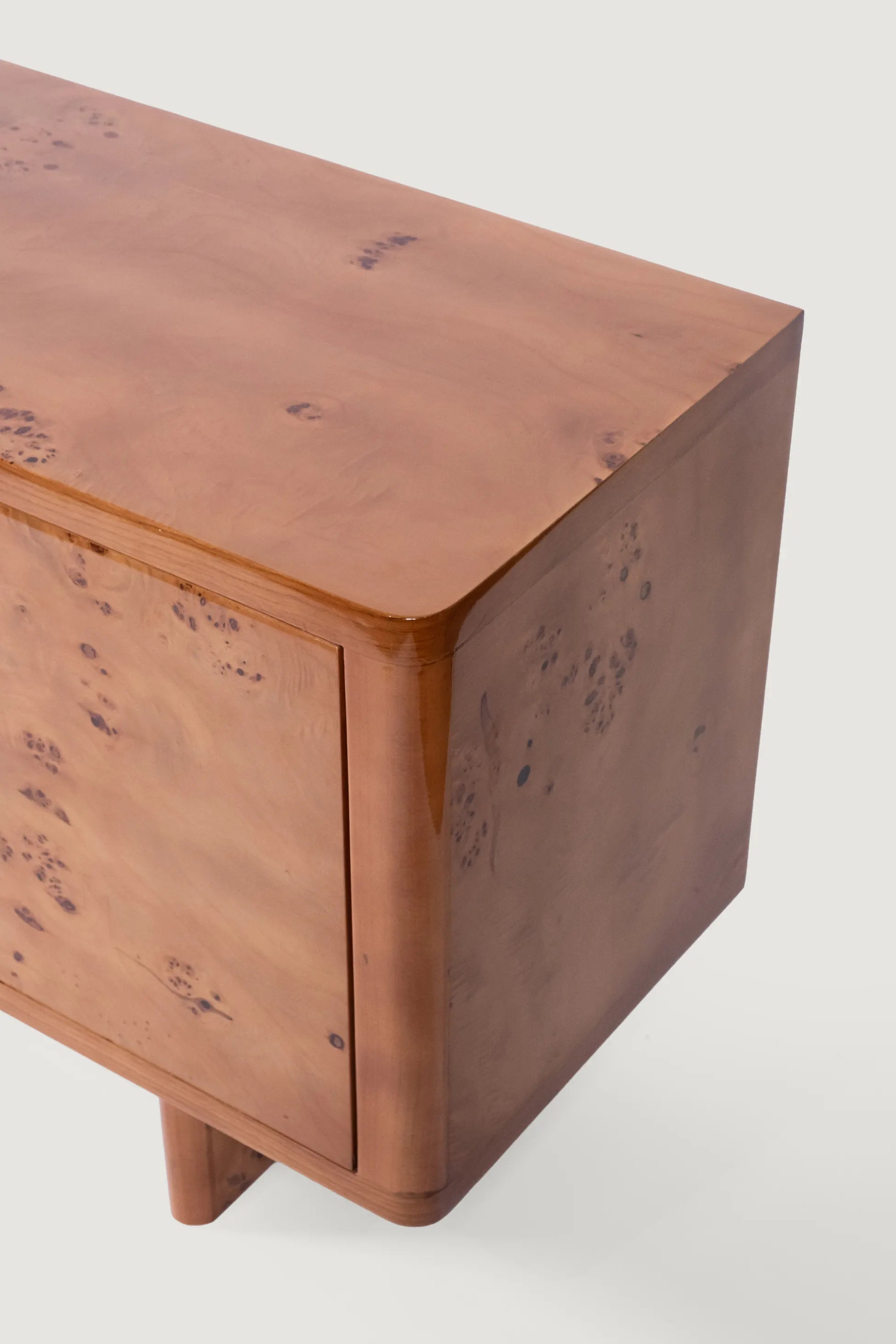 Lasttouch-Pioppo Burl Tv ünitesi-Tv Ünitesi-3-Milagron.com