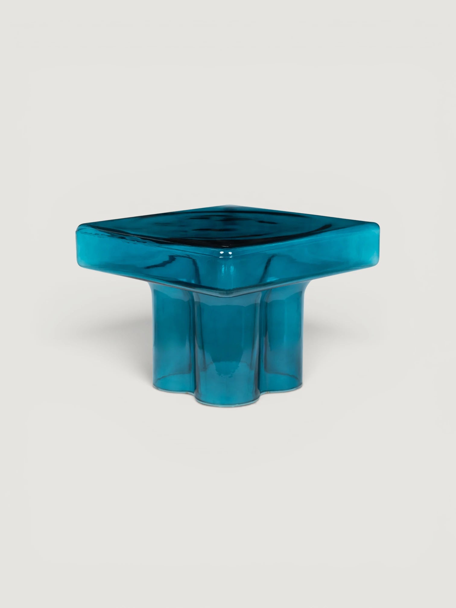 Vetrova Blue Cam Yan Sehpa- S