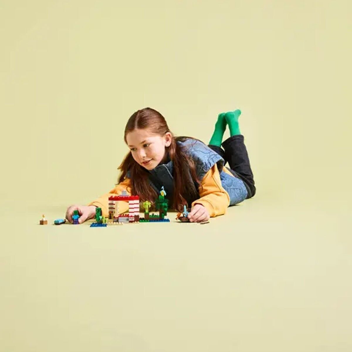 21275 Lego Minecraft Tnt Orman Evi 287 Parça +8 Yaş