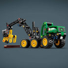 42218 Lego Technic John Deere 1470H Tekerlekli Orman Makinesi 117 Parça +7 Yaş