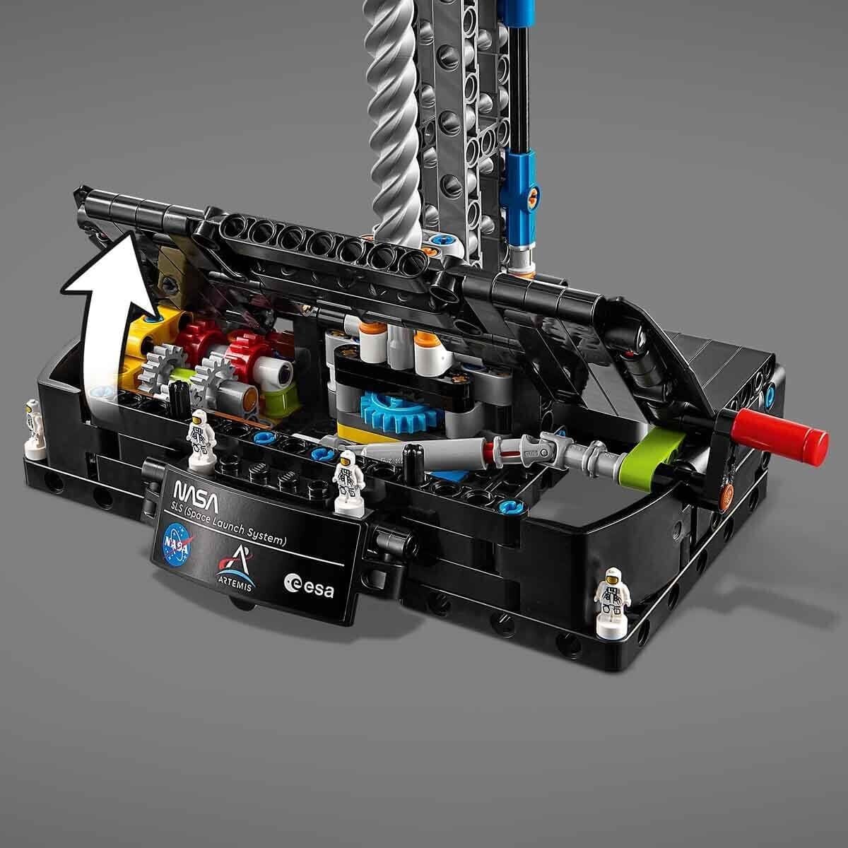 42221 Lego Technic Nasa Artemis Uzay Fırlatma Sistemi Roketi 632 Parça +9 Yaş