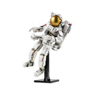 Lego-Lego® Creator 3’ü1 Arada Uzay Astronotu 647 Parça +9 Yaş-Lego Creator-2-Milagron.com