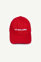 Les Benjamins-Cap 305 Petal Red-Şapka-1-Milagron.com