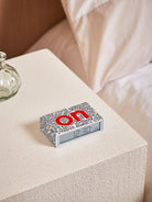 Lexon-Flip + Alarm Saat X Keith Haring Love-Alarm Saatler-2-Milagron.com