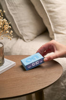 Lexon-Lexon Flip Mini Şarj Edilebilir Alarm Saat Açık Mavi-Alarm Saatler-7-Milagron.com