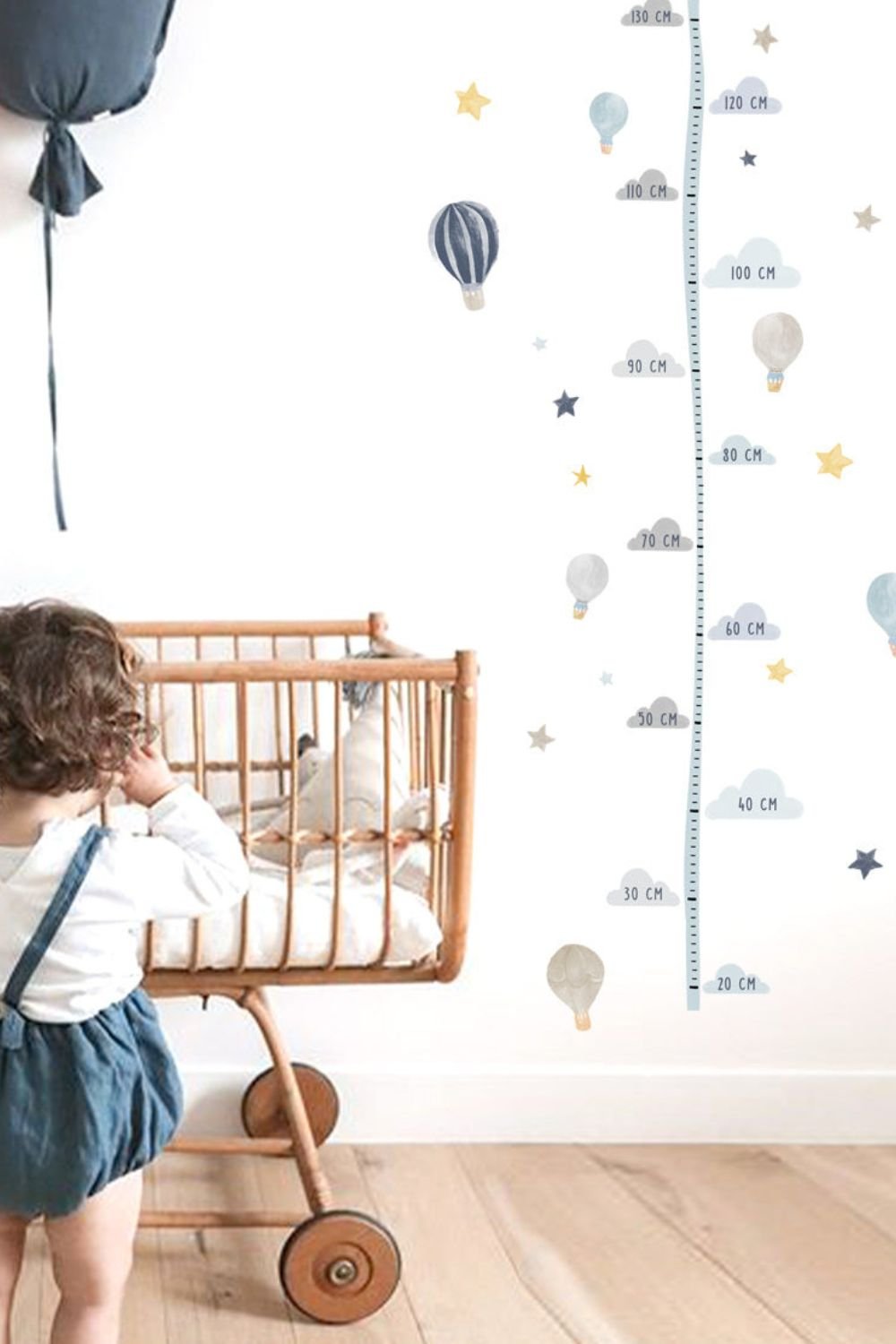 Lil'Gaea-Suluboya Balon & Yıldız Boy Ölçme Duvar Etiketi-Duvar Dekorları-2-Milagron.com