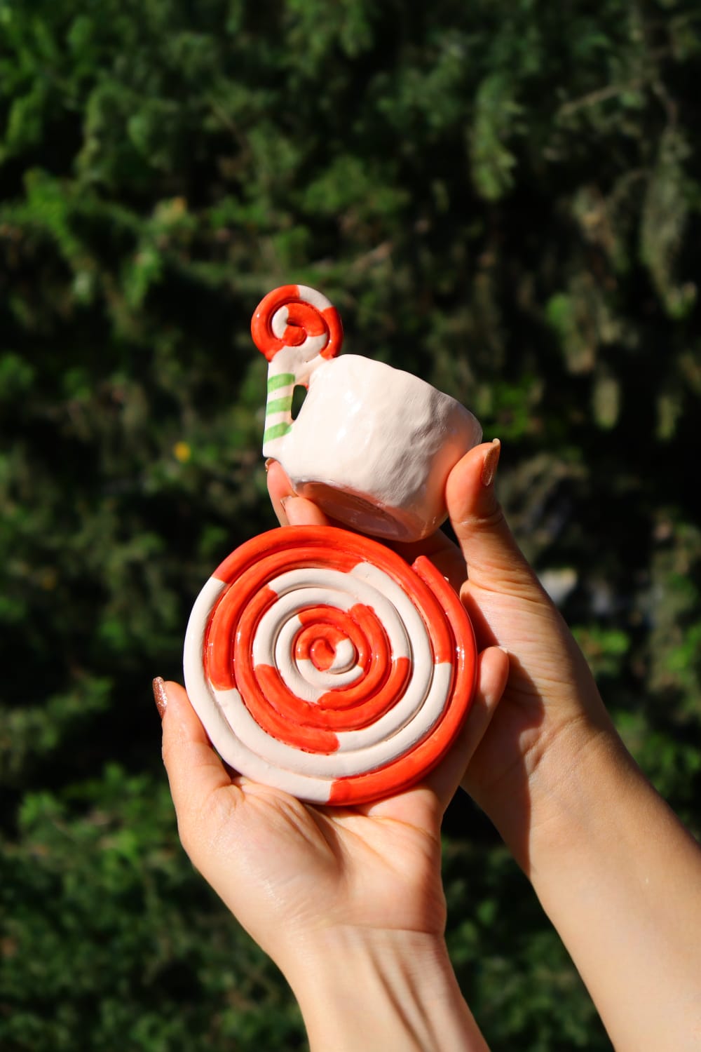 Lily & Loly Ceramics-Lolipop Şeker Kulplu 2'li El Yapımı Seramik Türk Kahvesi Fincan Seti - Lolipop Tabaklı Özel Tasarım-Bardak-9-Milagron.com