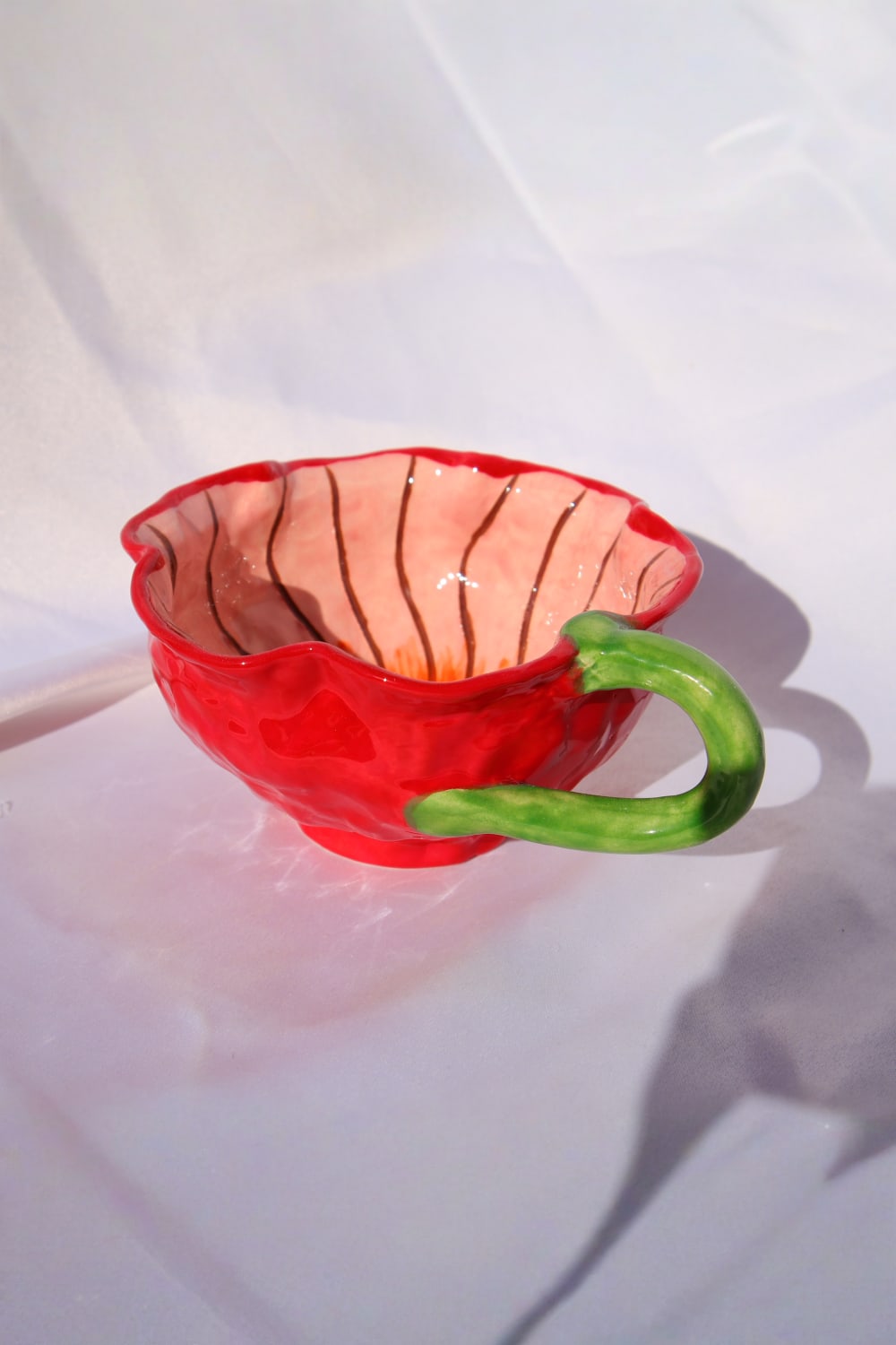 Lily & Loly Ceramics-Sevgililer Günü Serisi "flower " El Yapımı Kırmızı Çiçek Formunda Seramik Kupa 120 Ml-Bardak-4-Milagron.com