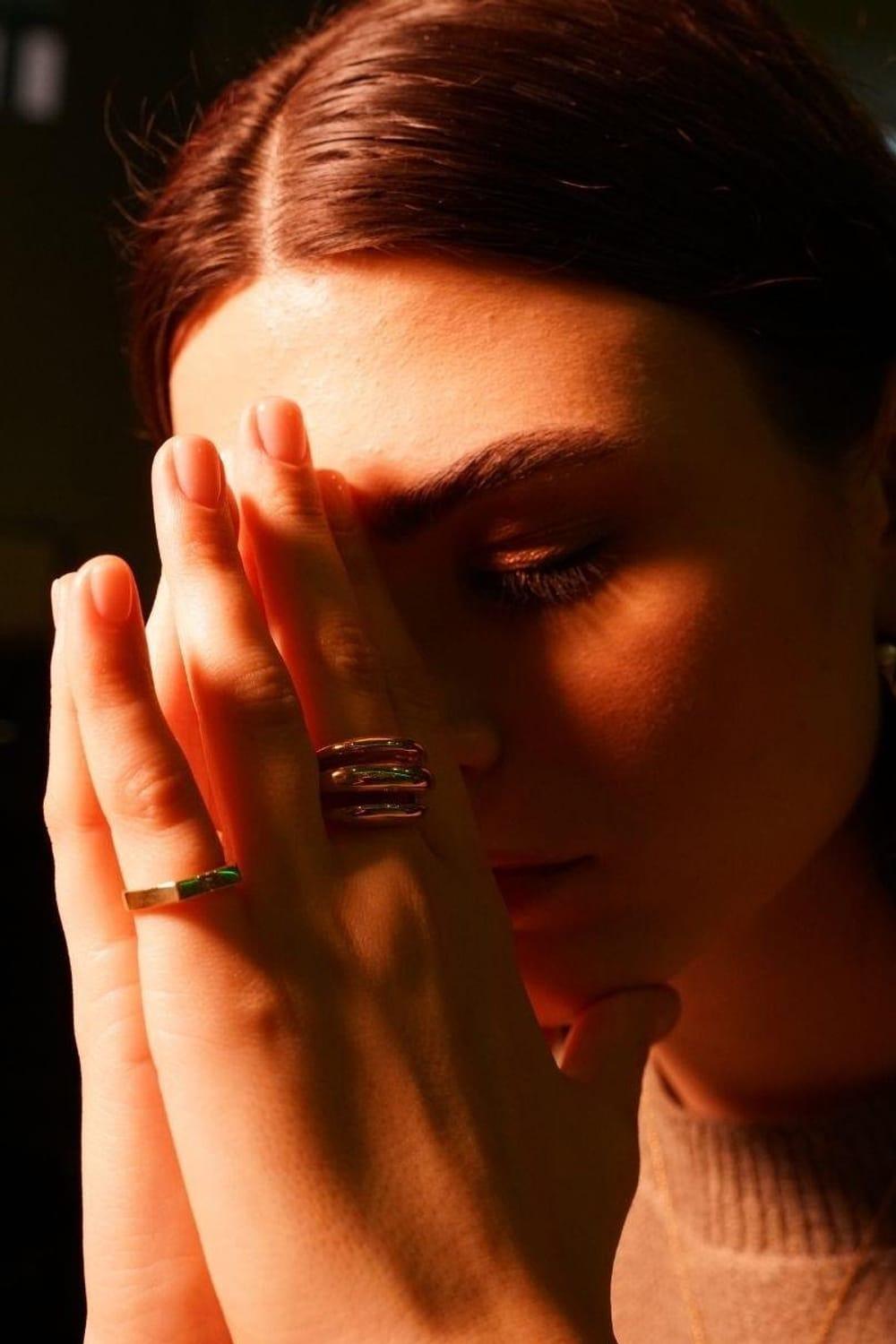 Linya Jewellery-Bery Vintage Büyük Gold Yüzük-Yüzük-1-Milagron.com